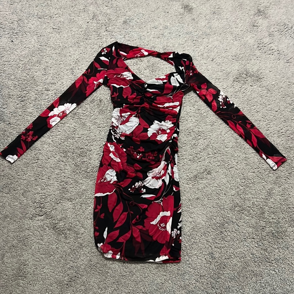 Guess long sleeve dress - size S